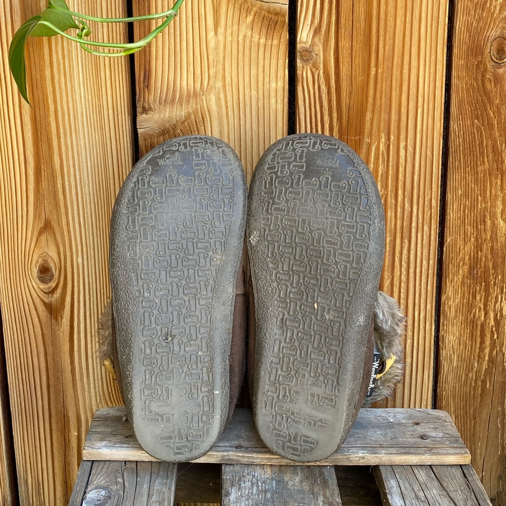Woolrich Suede Faux Fur Wooden Toggle Moccasins - Picture 13 of 15